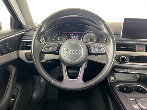 Used 2017 Audi A4 2.0T Premium image 14