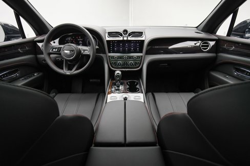 Used 2024 Bentley Bentayga Extended Wheelbase image 13