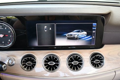 Used 2018 Mercedes-Benz E 400 4MATIC Cabriolet image 74