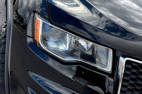 Used 2018 Jeep Grand Cherokee Laredo image 28