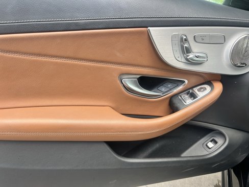 Used 2022 Mercedes-Benz C 300 Coupe image 9