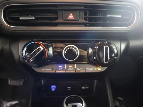 Used 2022 Hyundai Kona SEL image 44