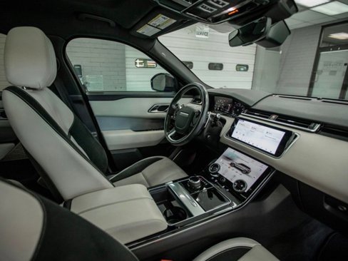 Used 2020 Land Rover Range Rover Velar R-Dynamic S image 16