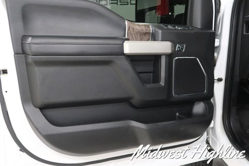 Used 2019 Ford F250 Lariat w/ Lariat Value Package image 28