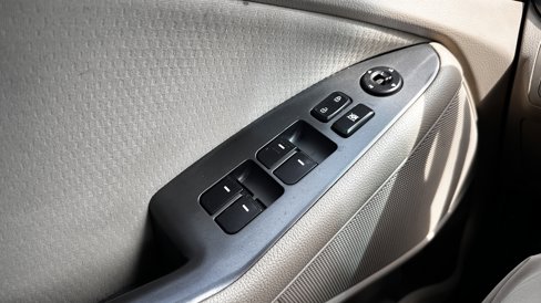 Used 2013 Kia Optima LX image 21