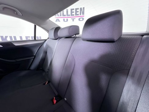 Used 2015 Volkswagen Jetta SE image 20