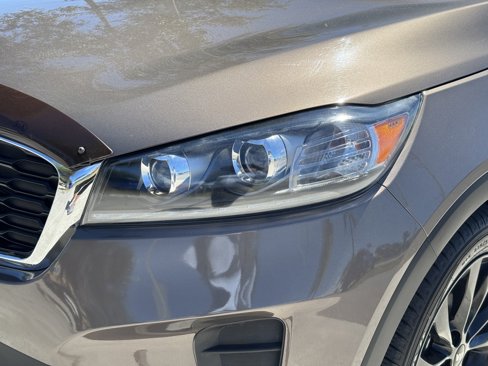 Certified 2019 Kia Sorento S image 9