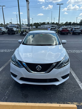Used 2019 Nissan Sentra SV image 2