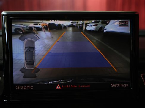 Used 2013 Audi A8 L 3.0T w/ Comfort Pkg image 18