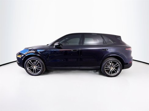 Certified 2019 Porsche Cayenne image 2