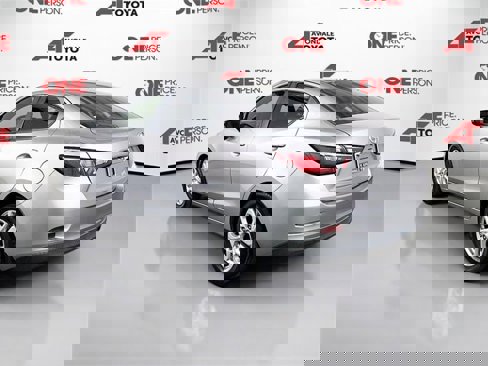 Used 2016 Scion iA image 5