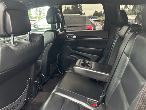 Used 2018 Jeep Grand Cherokee Limited image 24