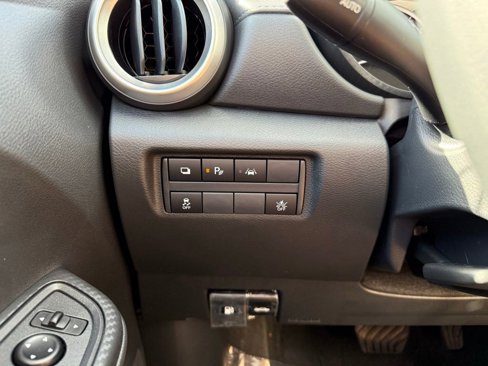 New 2025 Nissan Versa S w/ Trunk Package image 13