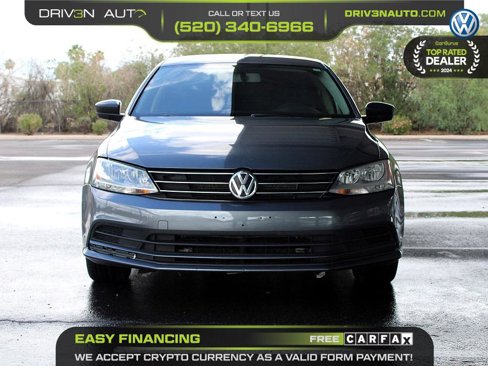 Used 2015 Volkswagen Jetta SE image 2
