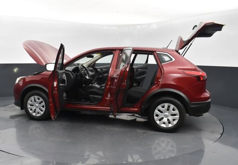 Used 2019 Nissan Rogue Sport S image 53