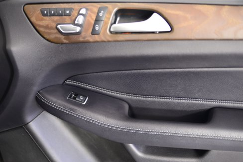 Used 2019 Mercedes-Benz GLS 450 4MATIC image 9