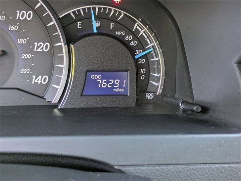 Used 2012 Toyota Camry XLE image 29