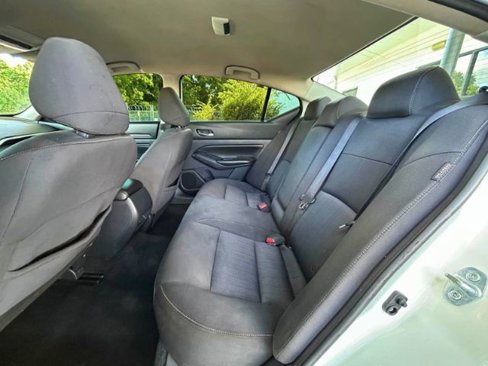 Used 2019 Nissan Altima 2.5 S image 5
