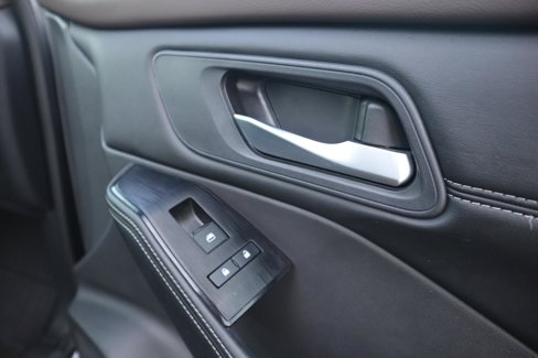 Used 2023 Nissan Rogue SV w/ SV Premium Package image 50