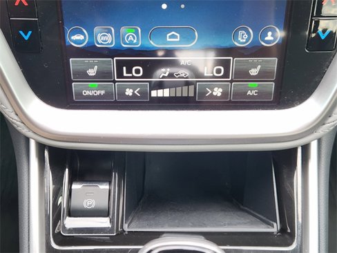 Used 2023 Subaru Outback Premium image 21