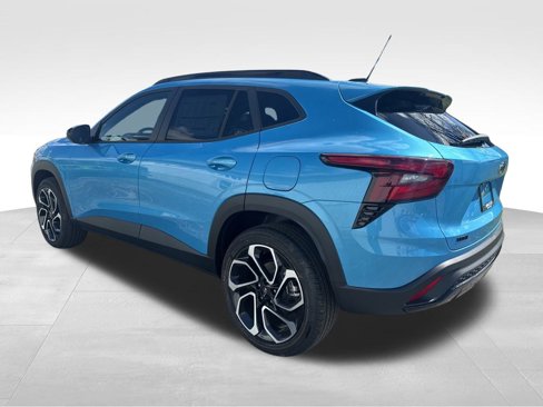 New 2025 Chevrolet Trax RS w/ Sunroof Package image 5