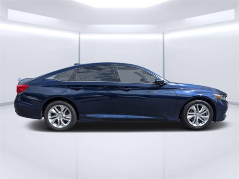 Used 2019 Honda Accord LX image 2
