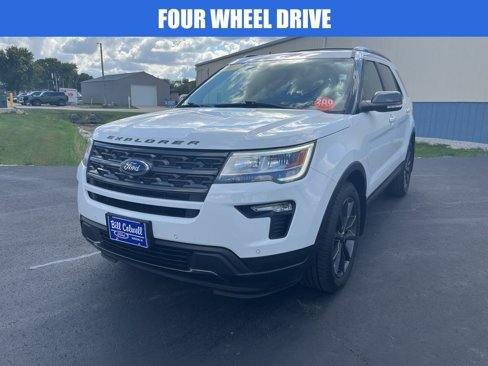 Used 2018 Ford Explorer XLT w/ Equipment Group 202A image 8