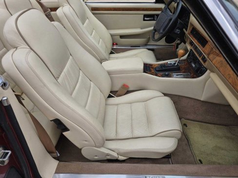 Used 1995 Jaguar XJS V12 Convertible image 5