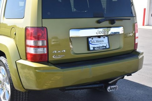 Used 2012 Jeep Liberty Sport image 4