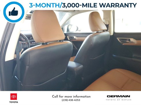Used 2015 Lexus CT 200h image 22