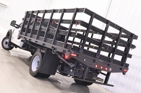 Used 2018 Ford F550 2WD Regular Cab Super Duty image 25