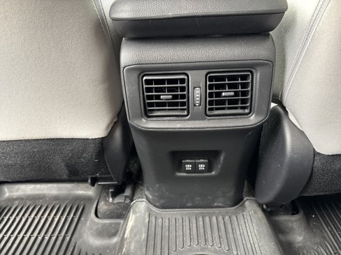 Used 2019 Toyota RAV4 XLE image 39