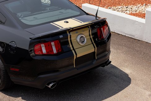 Used 2012 Ford Mustang Shelby GT500 w/ SVT Performance Pkg image 24