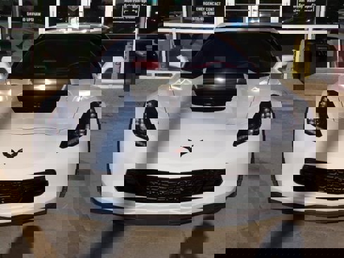 Used 2017 Chevrolet Corvette Z06 image 2