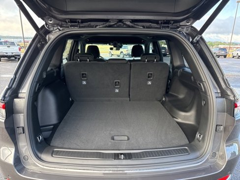 New 2025 Jeep Grand Cherokee Laredo w/ Luxury Tech Group I image 13