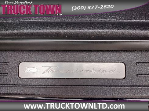 Used 2004 Ford Thunderbird image 16