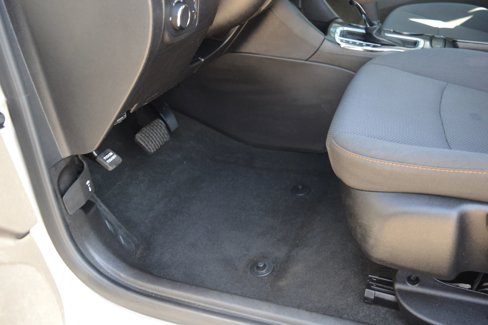 Used 2019 Chevrolet Cruze LS w/ LS Convenience Package image 13