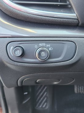 Used 2017 Buick Encore Preferred image 19