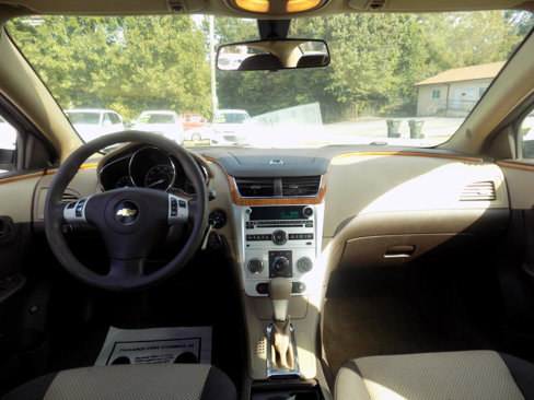 Used 2012 Chevrolet Malibu LT image 13