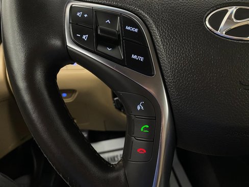 Used 2016 Hyundai Azera image 16