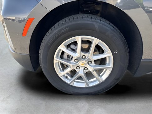 Used 2022 Chevrolet Equinox LT image 34