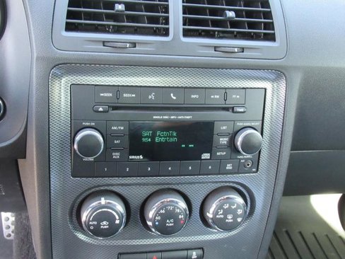 Used 2014 Dodge Challenger R/T image 20