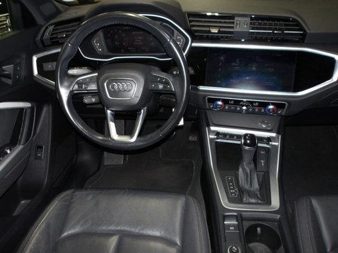 Used 2019 Audi Q3 2.0T Premium image 12