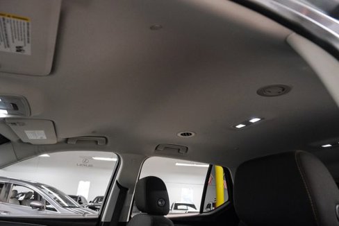 Used 2020 Chevrolet Traverse LT image 29