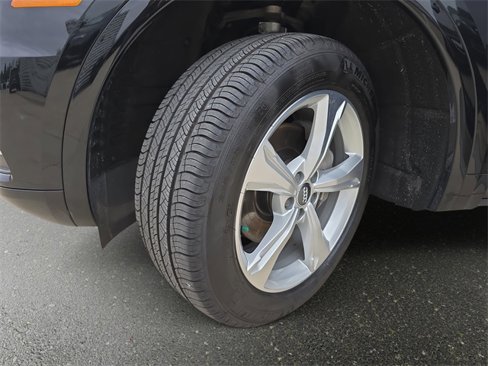 Used 2020 Audi Q5 2.0T Premium w/ Convenience Package image 37