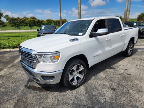 Used 2024 RAM 1500 Laramie image 14
