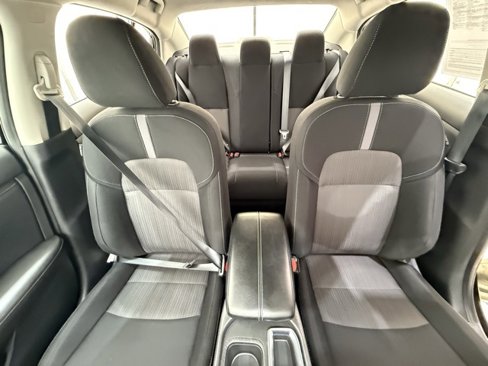 Used 2023 Nissan Sentra SV image 17