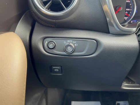 Used 2020 Chevrolet Blazer Premier w/ Driver Confidence II Package image 34