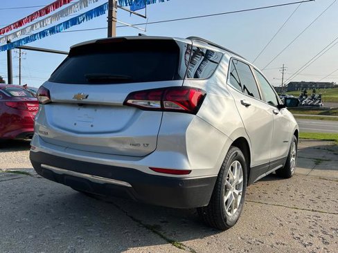 Used 2022 Chevrolet Equinox LT image 5