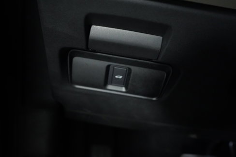 Used 2025 Land Rover Discovery Sport Dynamic SE image 54